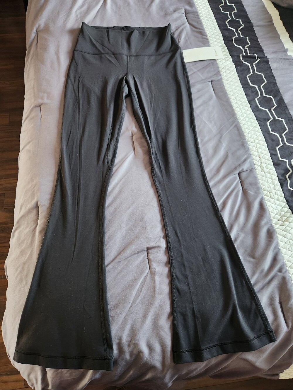 Women's Black Flared Yoga Pants